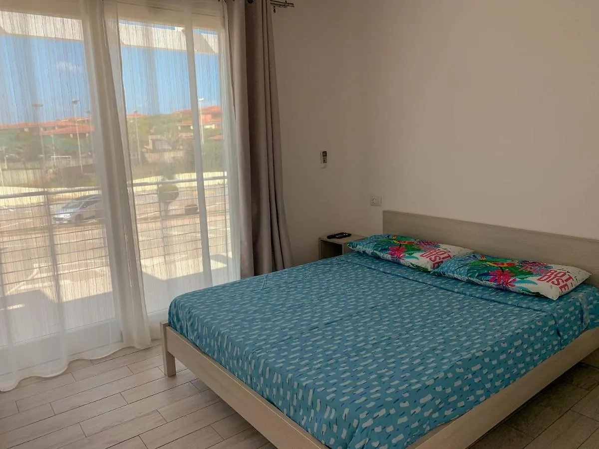 Casa vacanze Le ciliegie: appartamento moderno Isola Rossa